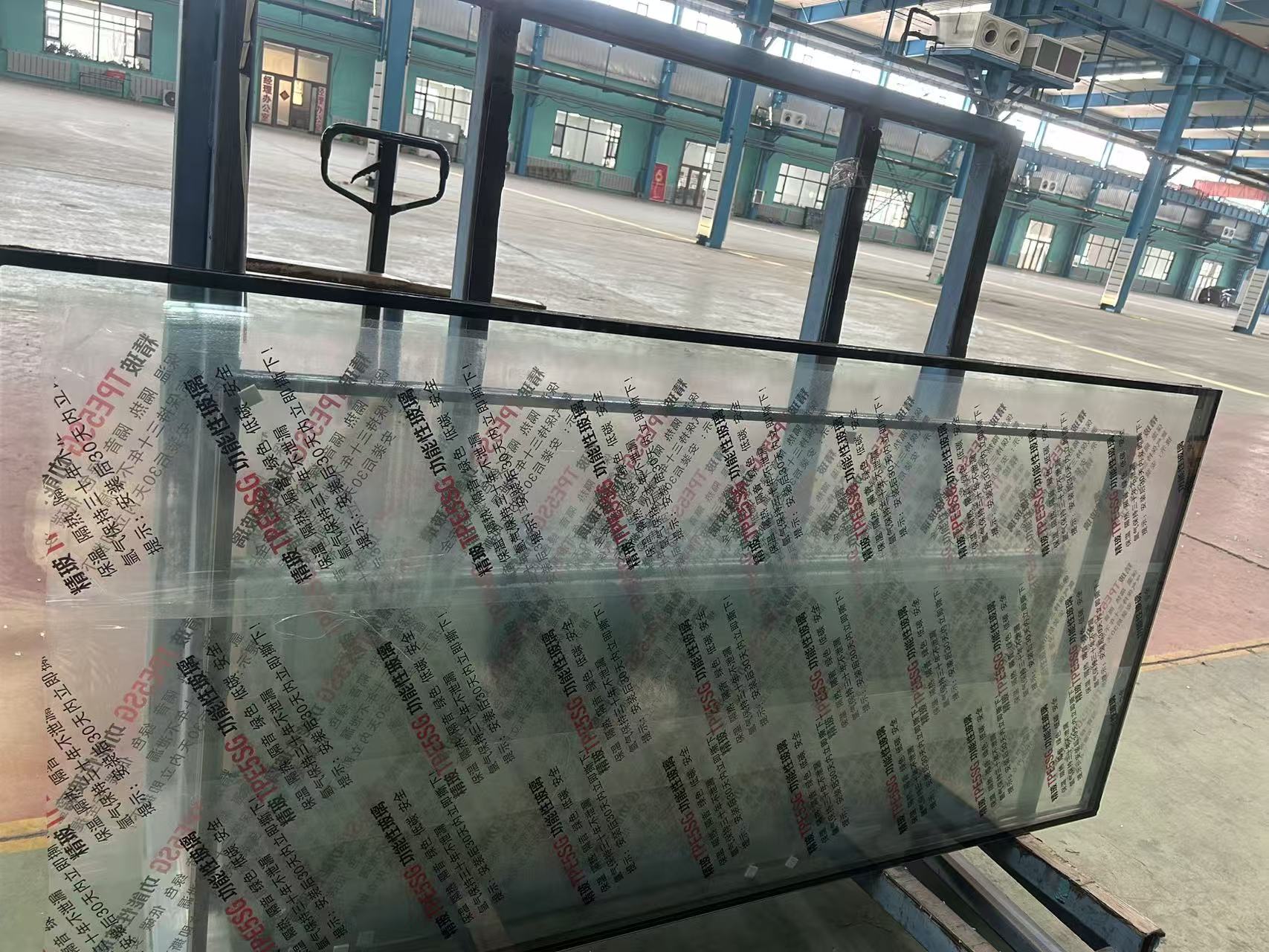 莱芜市玻璃源头工厂夹层夹丝玻璃 - 哪里好